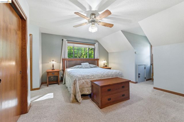 21695 Water Oak Dr, Sonora, CA 95370