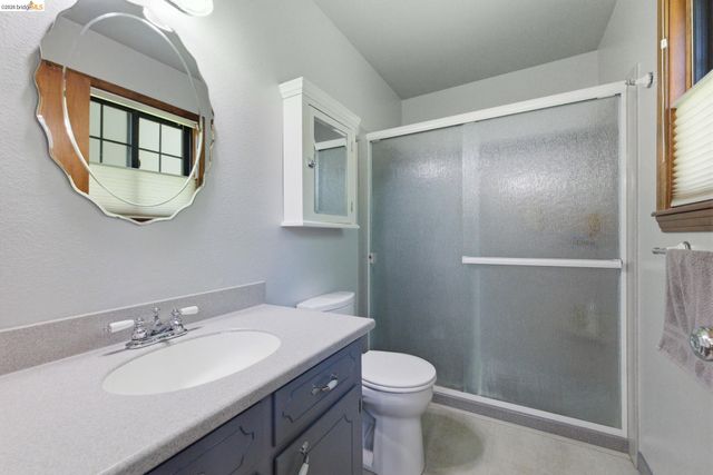 21695 Water Oak Dr, Sonora, CA 95370