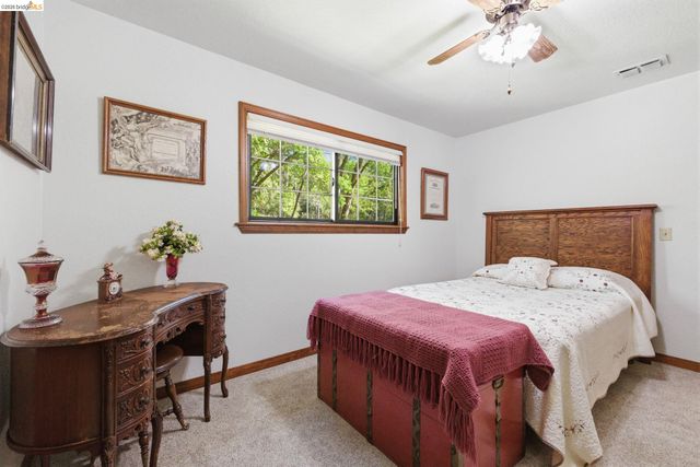 21695 Water Oak Dr, Sonora, CA 95370