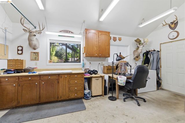 21695 Water Oak Dr, Sonora, CA 95370