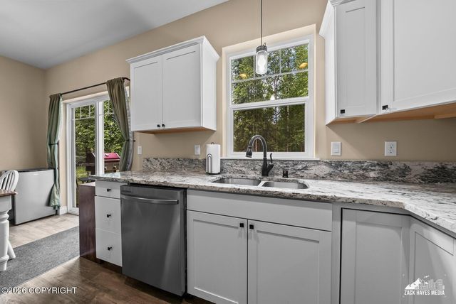 2029 S Leora Drive, Wasilla, AK 99623
