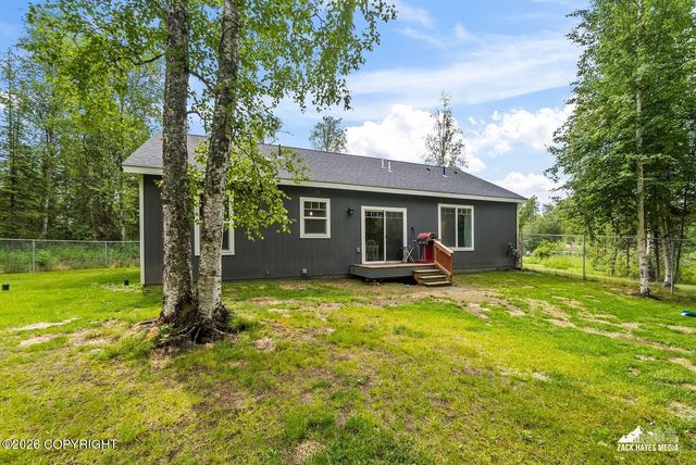 2029 S Leora Drive, Wasilla, AK 99623