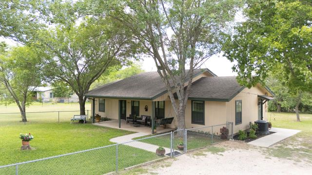 830 Live Oak TRL, Liberty Hill, TX 78642