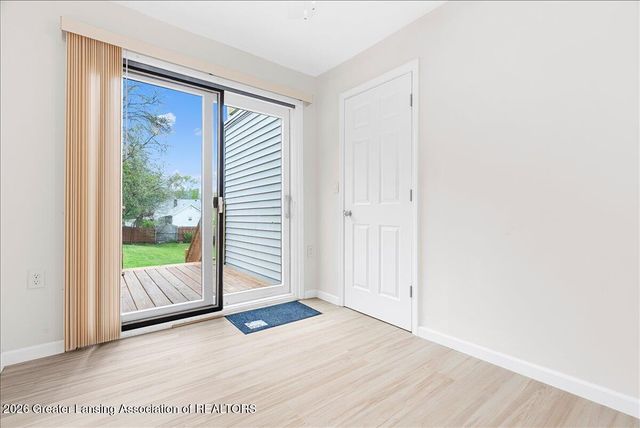 219 E Harris Street, Lansing, MI 48906