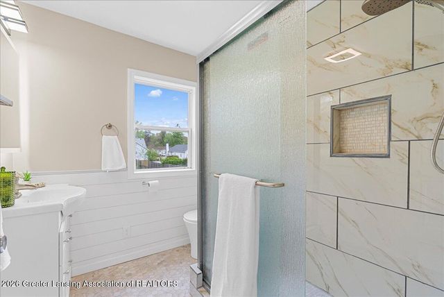 219 E Harris Street, Lansing, MI 48906
