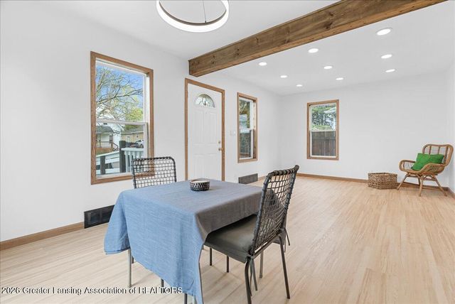 219 E Harris Street, Lansing, MI 48906