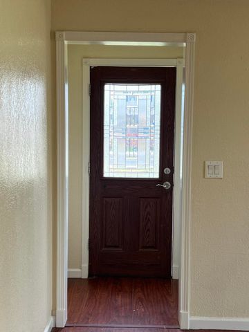 4702 Summers Lane, Klamath Falls, OR 97603