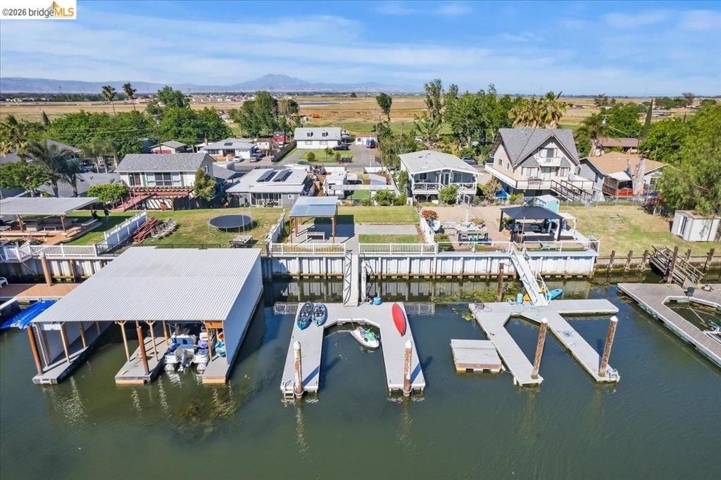 Image 15 of property listing at 5218 Sandmound Blvd, Oakley, CA 94561