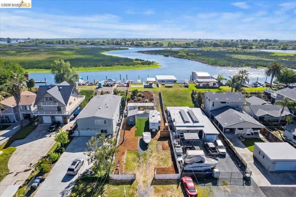Image 16 of property listing at 5218 Sandmound Blvd, Oakley, CA 94561
