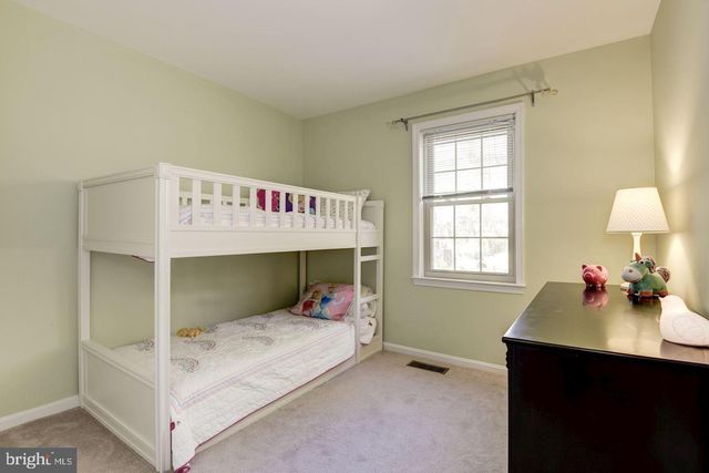 5720 CROWNLEIGH CT, Burke, VA 22015
