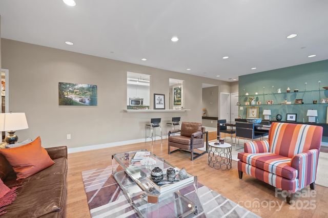 400 N Church Street 420, Charlotte, NC 28202