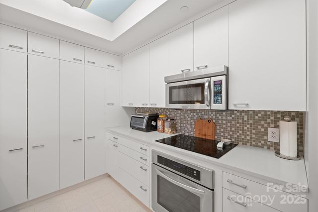 400 N Church Street 420, Charlotte, NC 28202