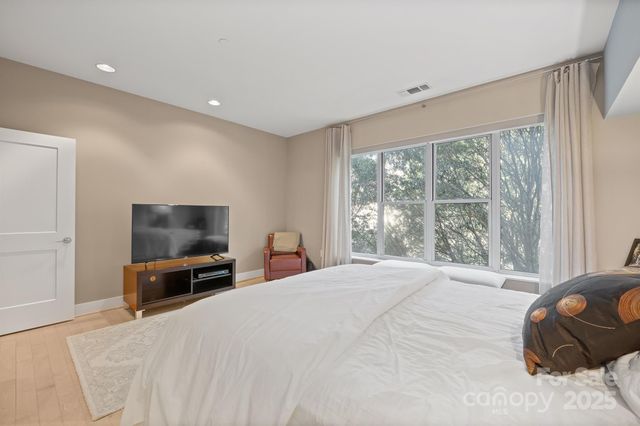 400 N Church Street 420, Charlotte, NC 28202