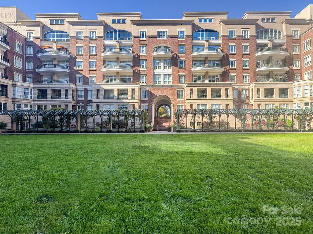 400 N Church Street 420, Charlotte, NC 28202