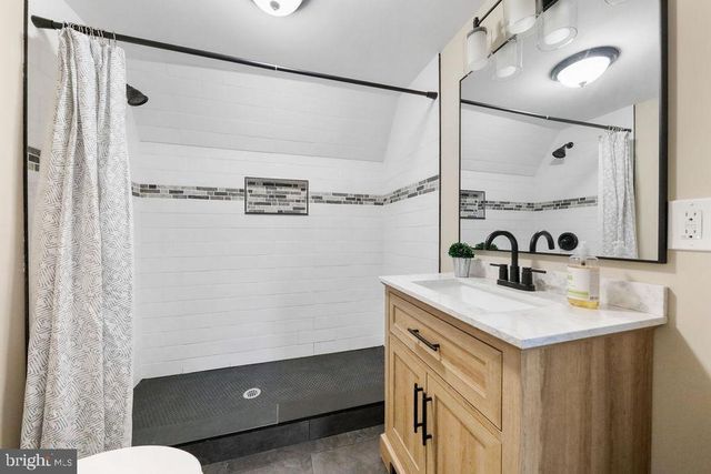 1903 TINSMAN AVE, Pennsauken, NJ 08110