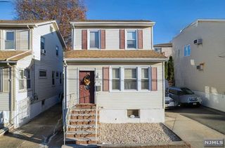136 Cedar Street, Cliffside Park, NJ 07010