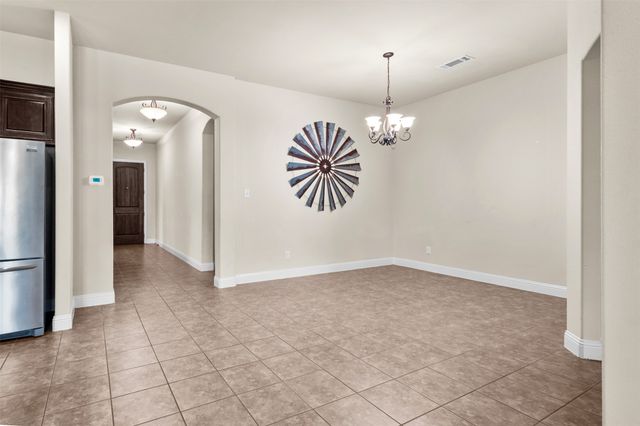 913 Abbey Lane, Midlothian, TX 76065