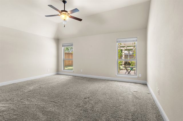 913 Abbey Lane, Midlothian, TX 76065