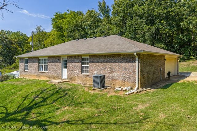 476120 1091 Road, Roland, OK 74954