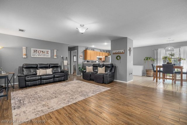 476120 1091 Road, Roland, OK 74954