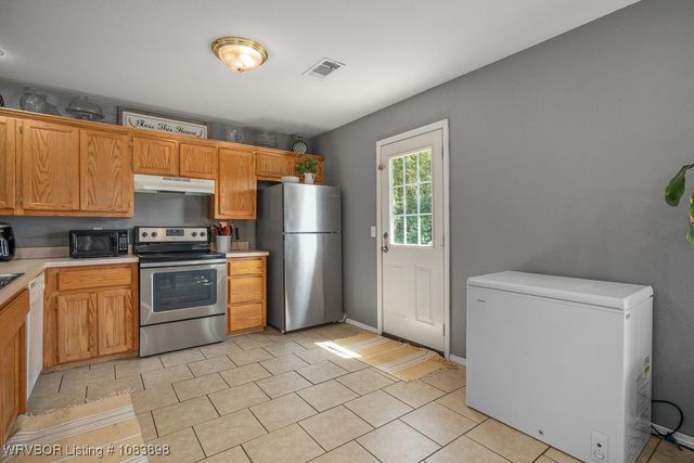 476120 1091 Road, Roland, OK 74954