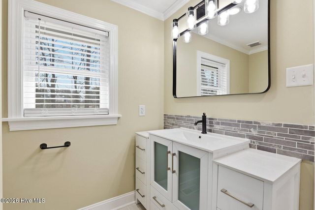 679 Nc Highway 222 E, Fremont, NC 27830