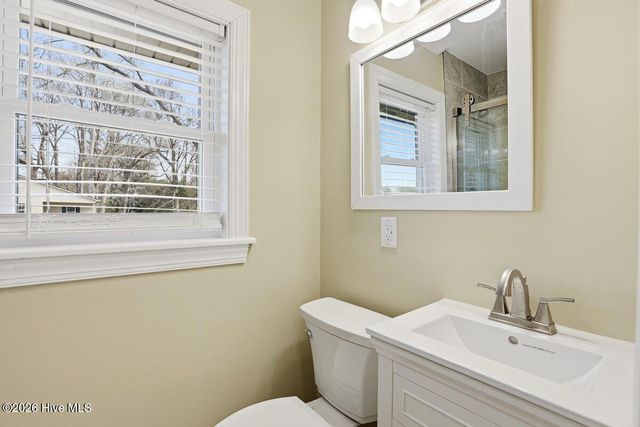679 Nc Highway 222 E, Fremont, NC 27830
