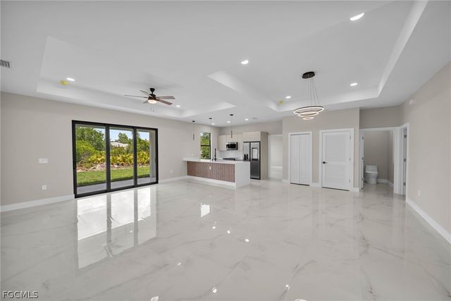 2804 10th ST W, Lehigh Acres, FL 33971