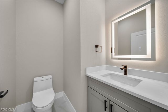 2804 10th ST W, Lehigh Acres, FL 33971