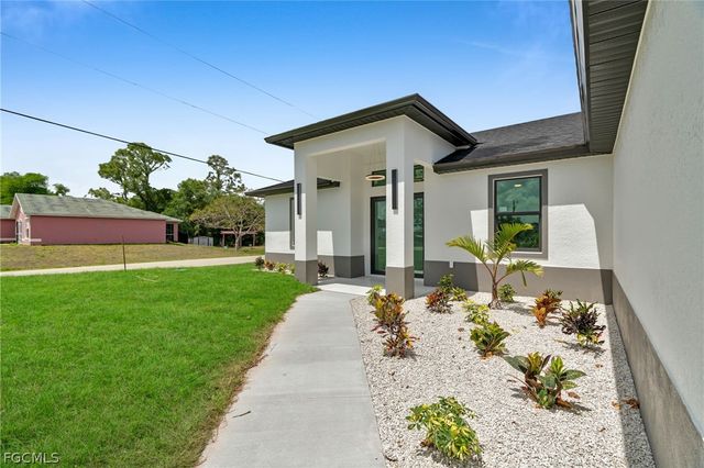 2804 10th ST W, Lehigh Acres, FL 33971