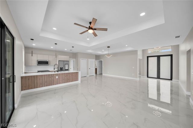 2804 10th ST W, Lehigh Acres, FL 33971