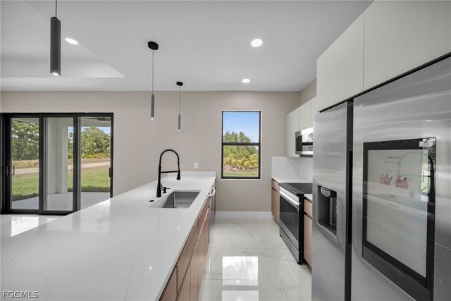 2804 10th ST W, Lehigh Acres, FL 33971