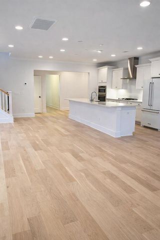 817 Shutes Folly Drive, Charleston, SC 29412