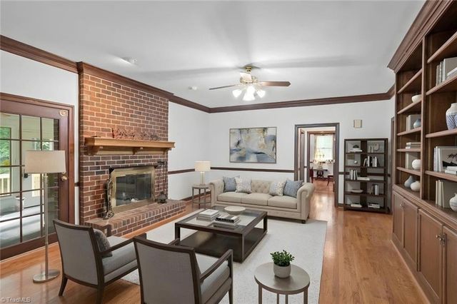 114 Willoughby Park Drive, High Point, NC 27265