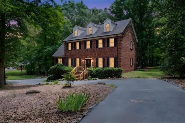 114 Willoughby Park Drive, High Point, NC 27265