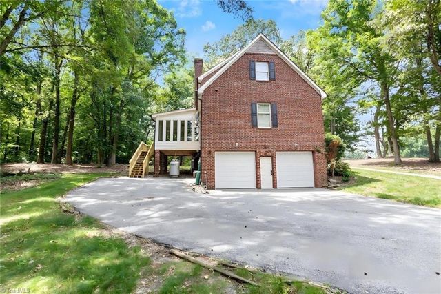 114 Willoughby Park Drive, High Point, NC 27265