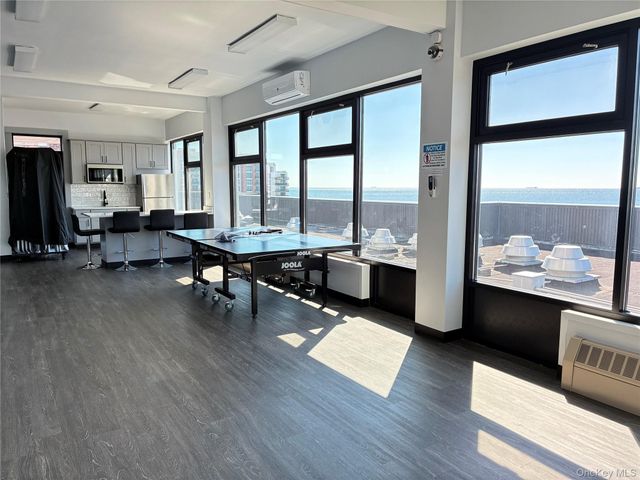 1 E Broadway 7B, Long Beach, NY 11561