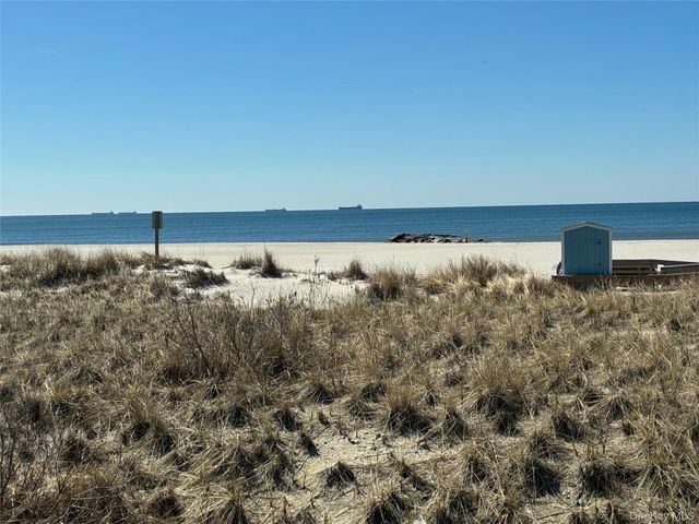 1 E Broadway 7B, Long Beach, NY 11561