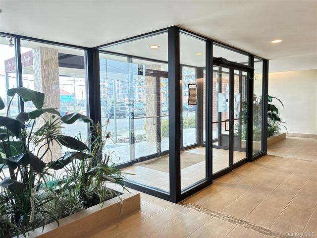 1 E Broadway 7B, Long Beach, NY 11561