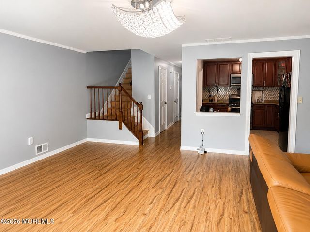 58 Thorne Lane, Matawan, NJ 07747
