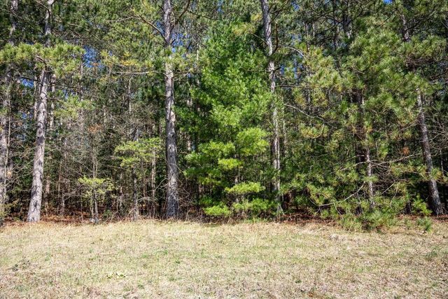 W6091 N Lake Drive, New Lisbon, WI 53950