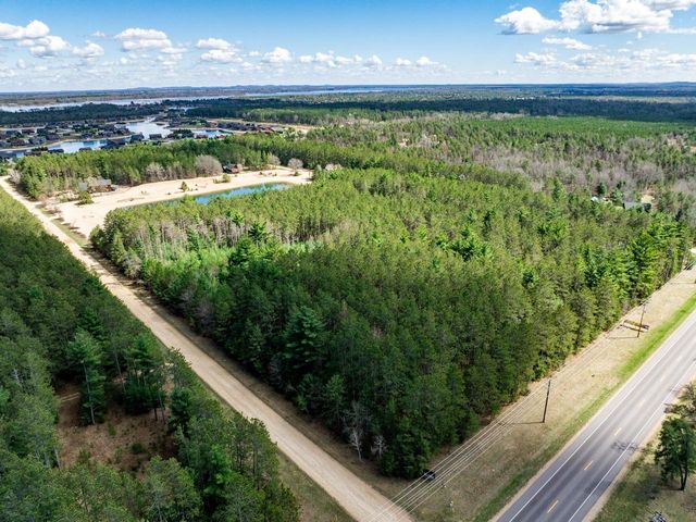 W6091 N Lake Drive, New Lisbon, WI 53950