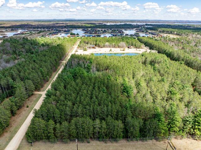 W6091 N Lake Drive, New Lisbon, WI 53950