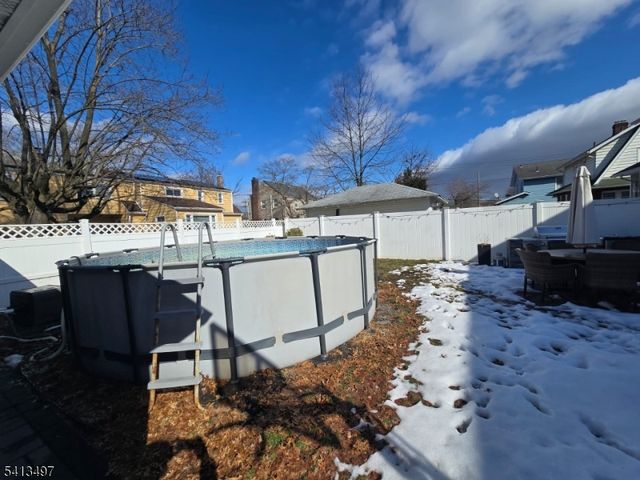 109 Bradley Ave, Bergenfield Boro, NJ 07621