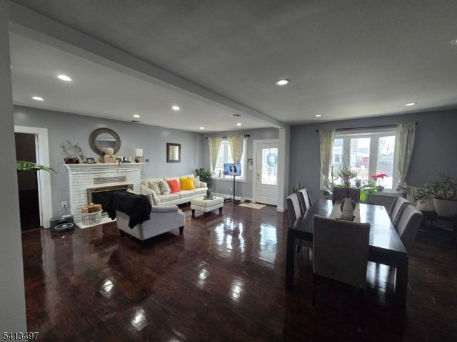 109 Bradley Ave, Bergenfield Boro, NJ 07621