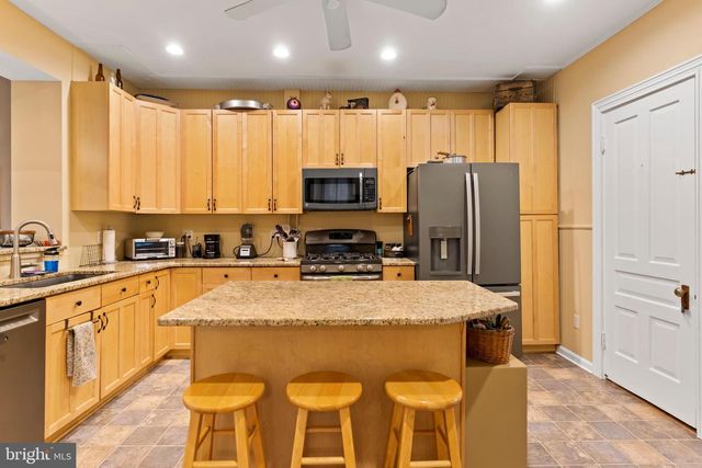 114 THIRD STREET, Boiling Springs, PA 17007