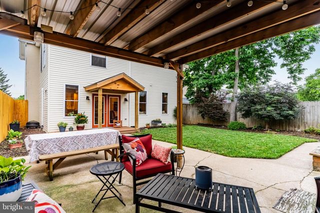 114 THIRD STREET, Boiling Springs, PA 17007
