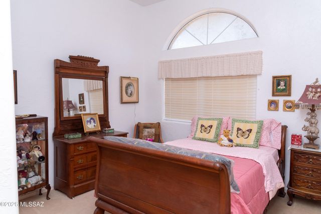 1242 Vista Court, Rio Rico, AZ 85648