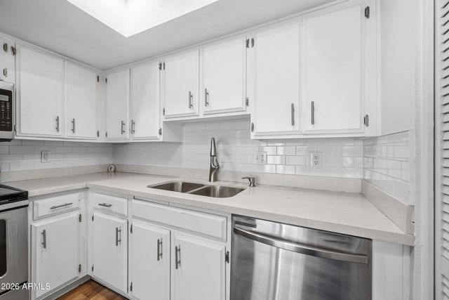 6820 S Snyder Lane, Tempe, AZ 85283