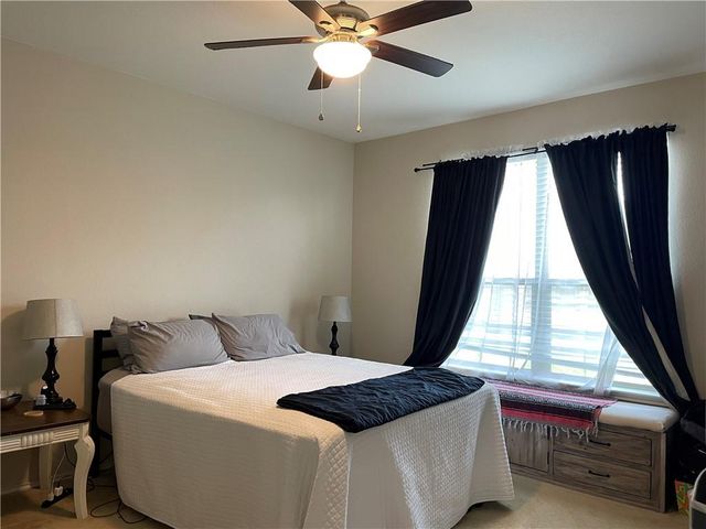 850 Apricot DR, Kyle, TX 78640